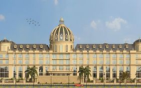 Seven Eleven Hotels And Club